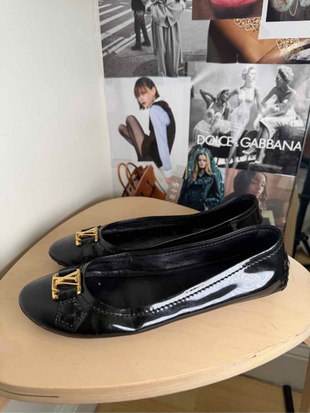 Louis Vuitton Black and Gold Size 37 Shoes